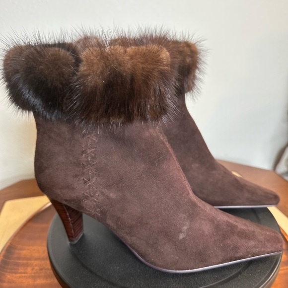 Brown Suede Mink Trimed Boots - Picture 4 of 7